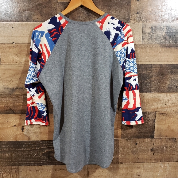 Lularoe Randy with stars & stripes sleeves raglan - Picture 6 of 8